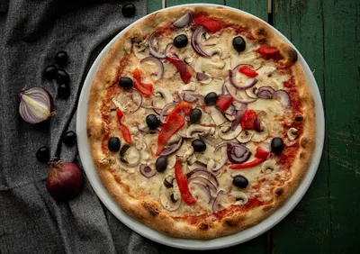 Habanero Pizza & The Burgers